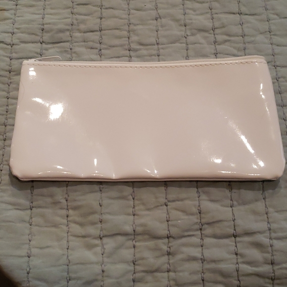 Case - Picture 3 of 4